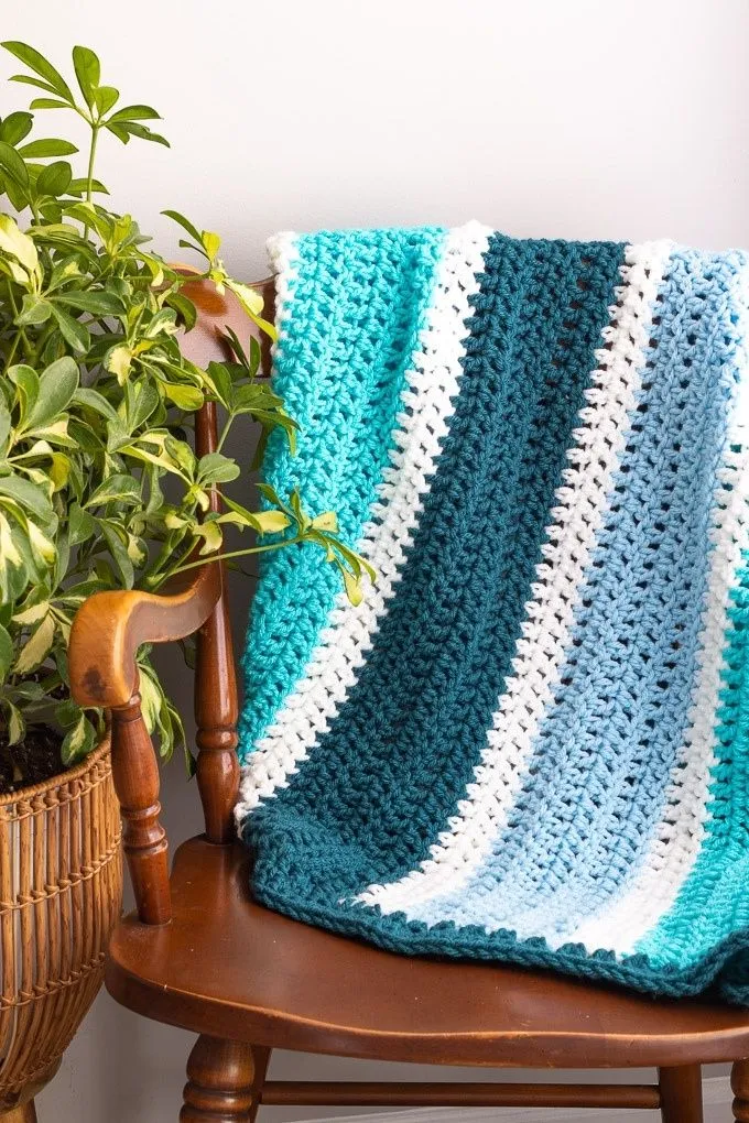 Easy Chunky Baby Blanket Crochet Pattern & Video (Free) - You Should Craft