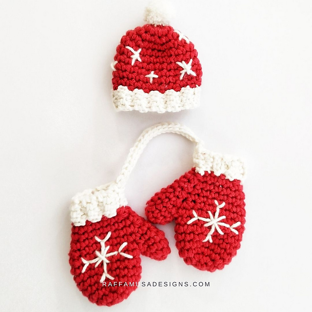Trim Your Tree with Joy: Free Crochet Christmas Ornament Patterns